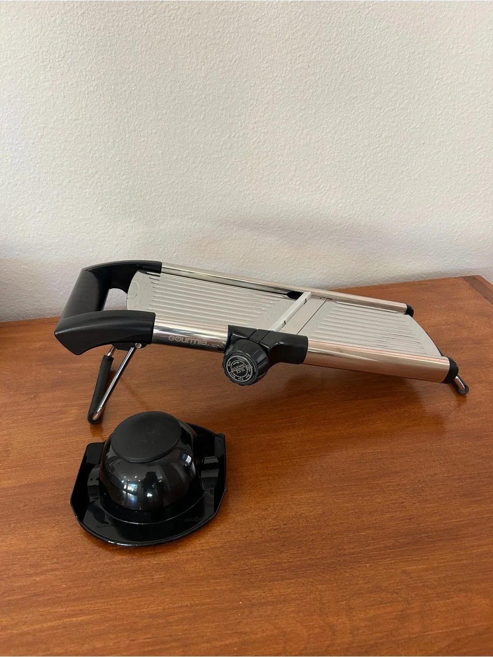 Gourmia Mandoline Dial Slicer